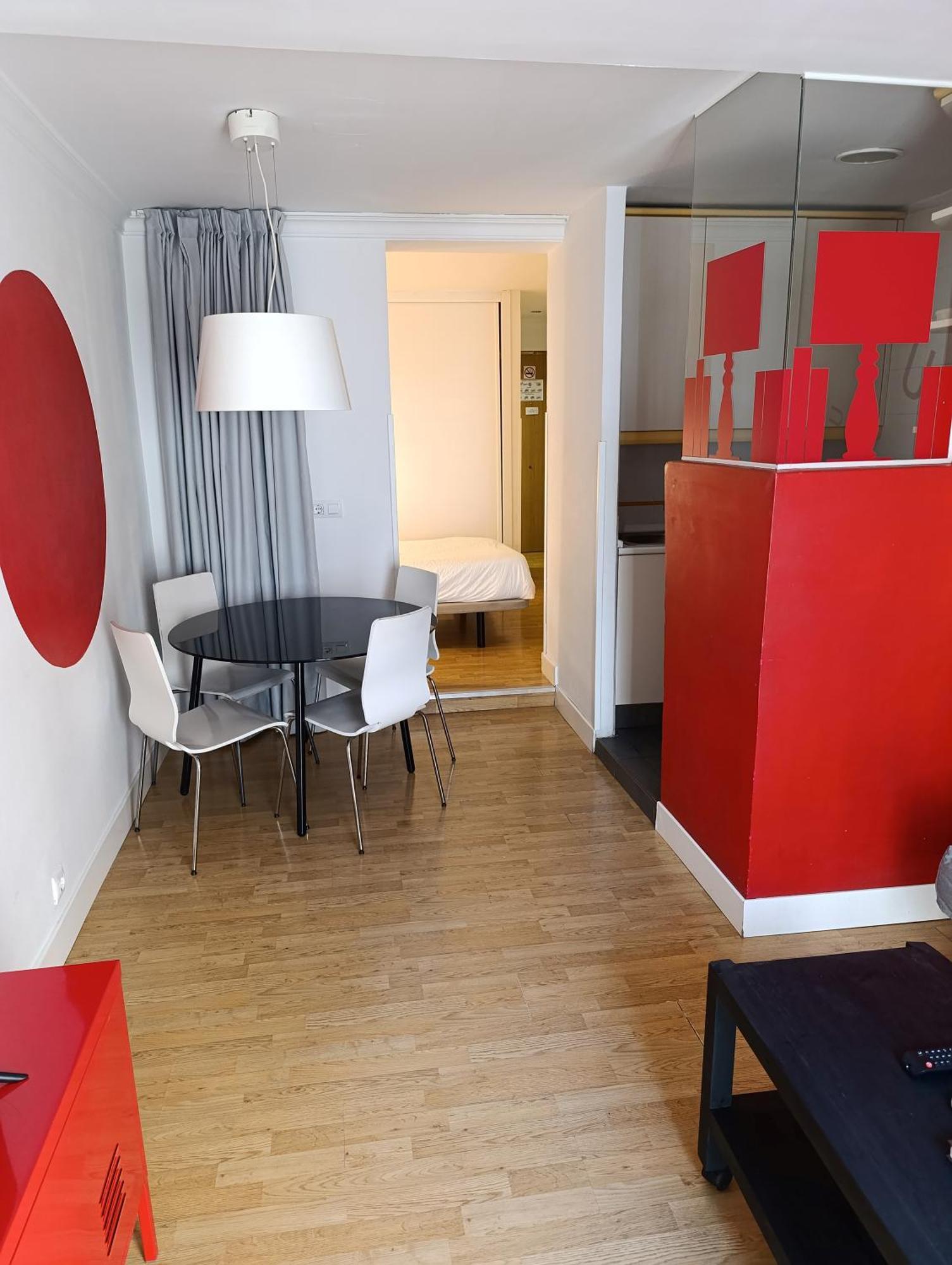 Apartamento En Huertas มาดริด ภายนอก รูปภาพ